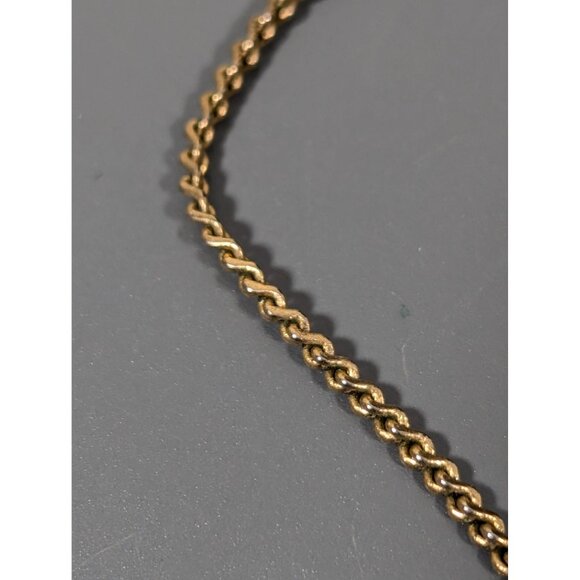 Vintage White Green Enamel Butterfly Pendant Necklace Gold tone 16" - Picture 7 of 9